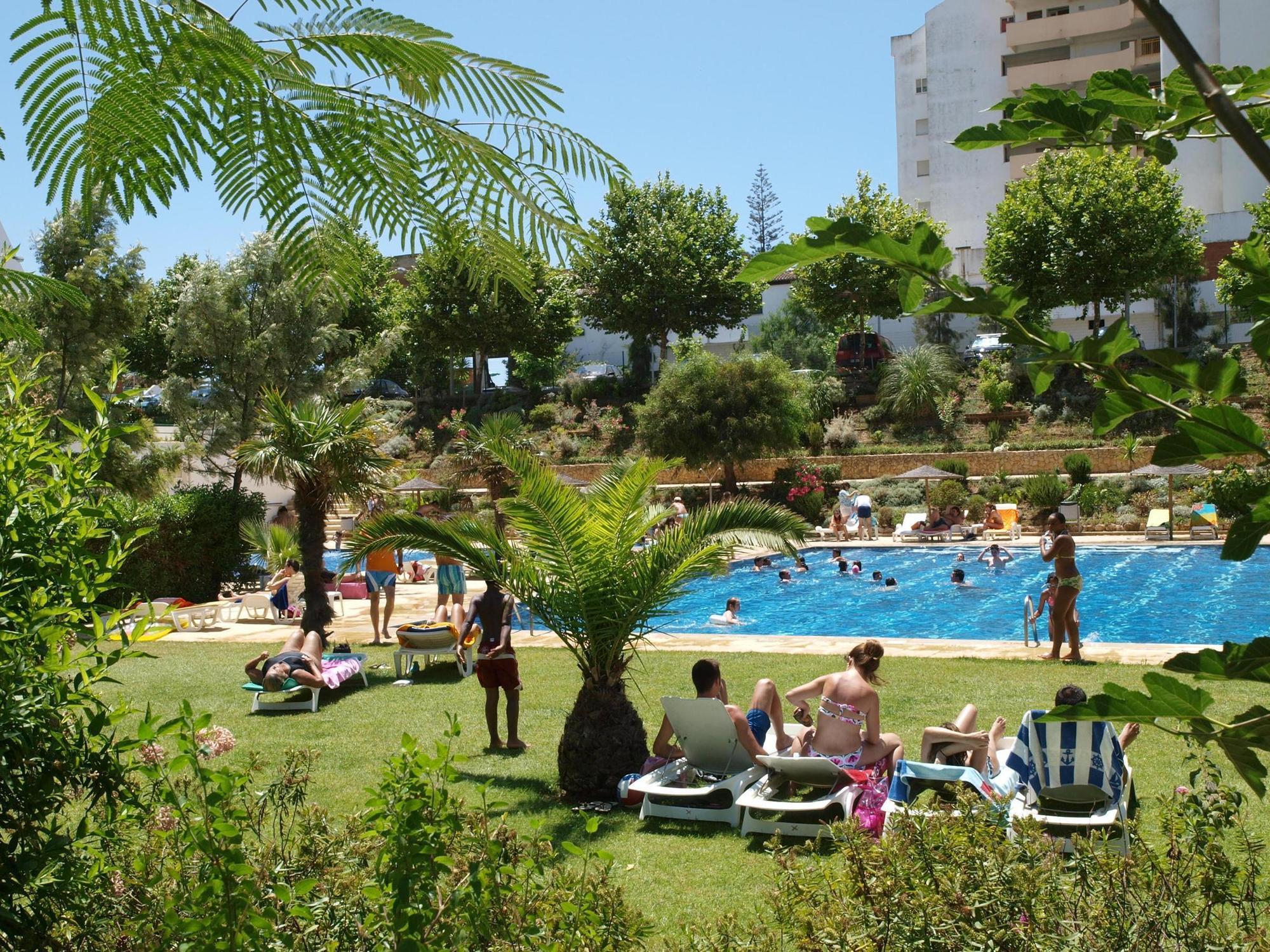 Apartamentos Jardins Da Rocha Portimao Exterior photo